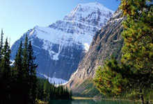 DB彩票试玩-葡萄牙鏖战波兰，卡瓦哈尔点燃赛场