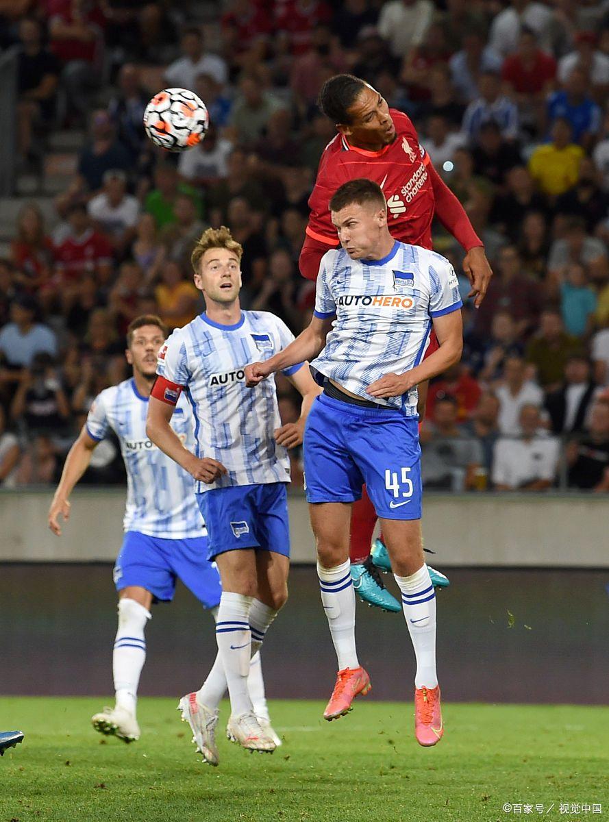 柏林赫塔击败沙尔克，壮行稳居积分榜前列