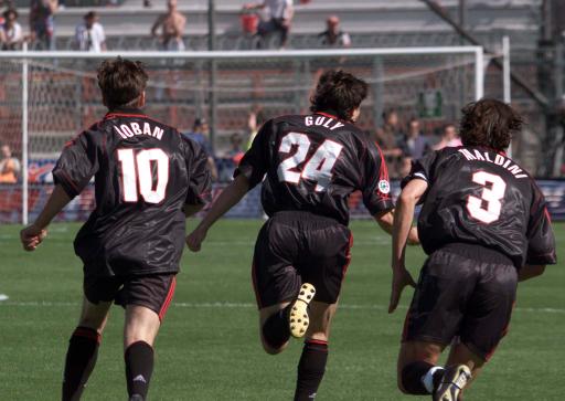 DB彩票官方网站-佩鲁贾客场击败对手，豪取三分