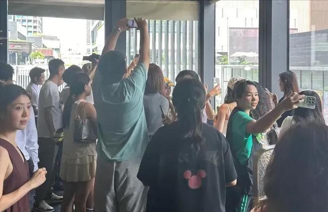 柬埔寨篮球联赛总决赛场面火爆 柬埔寨篮球联赛总决赛场面火爆