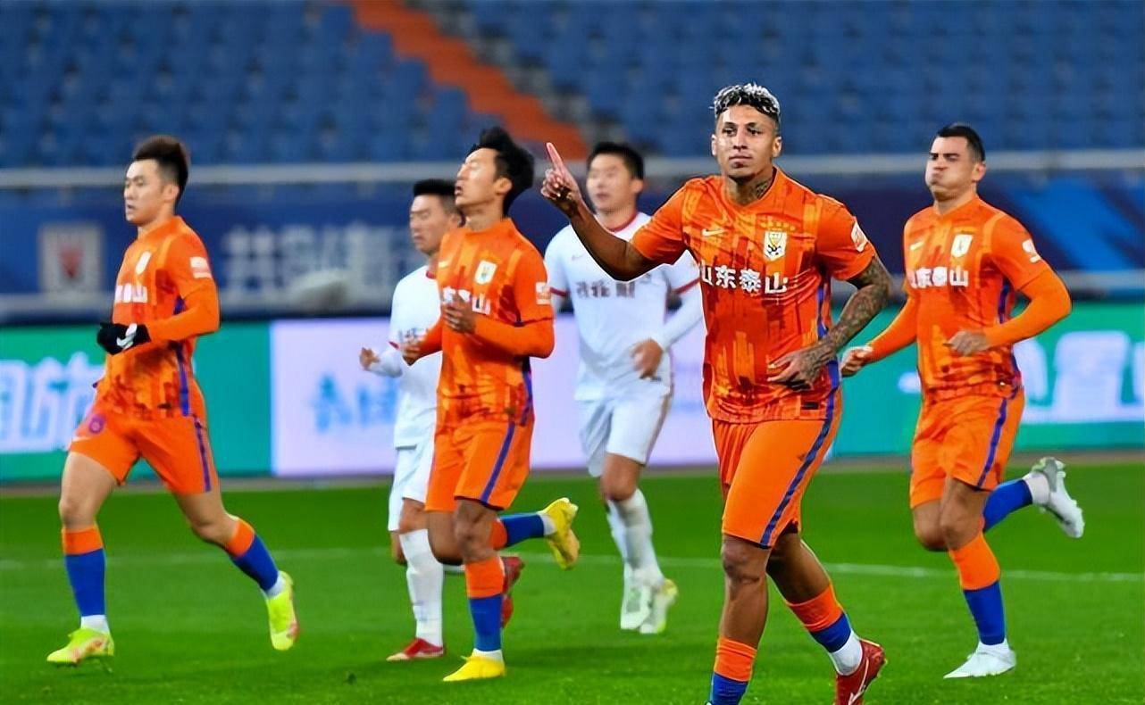 包含异军突起，较量造就新的冠军的词条