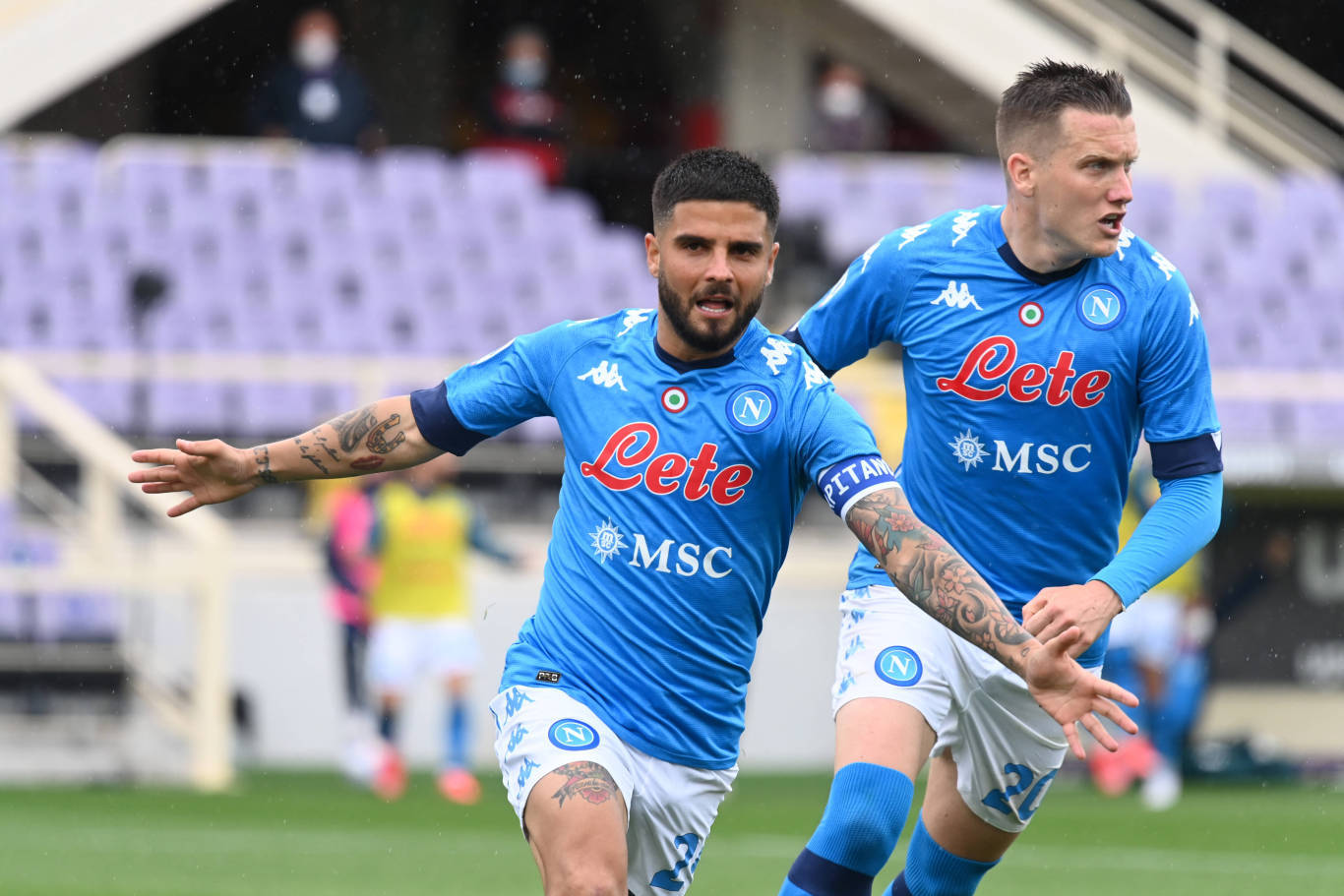 -AC米兰逆转胜利，那不勒斯主场失利的简单介绍