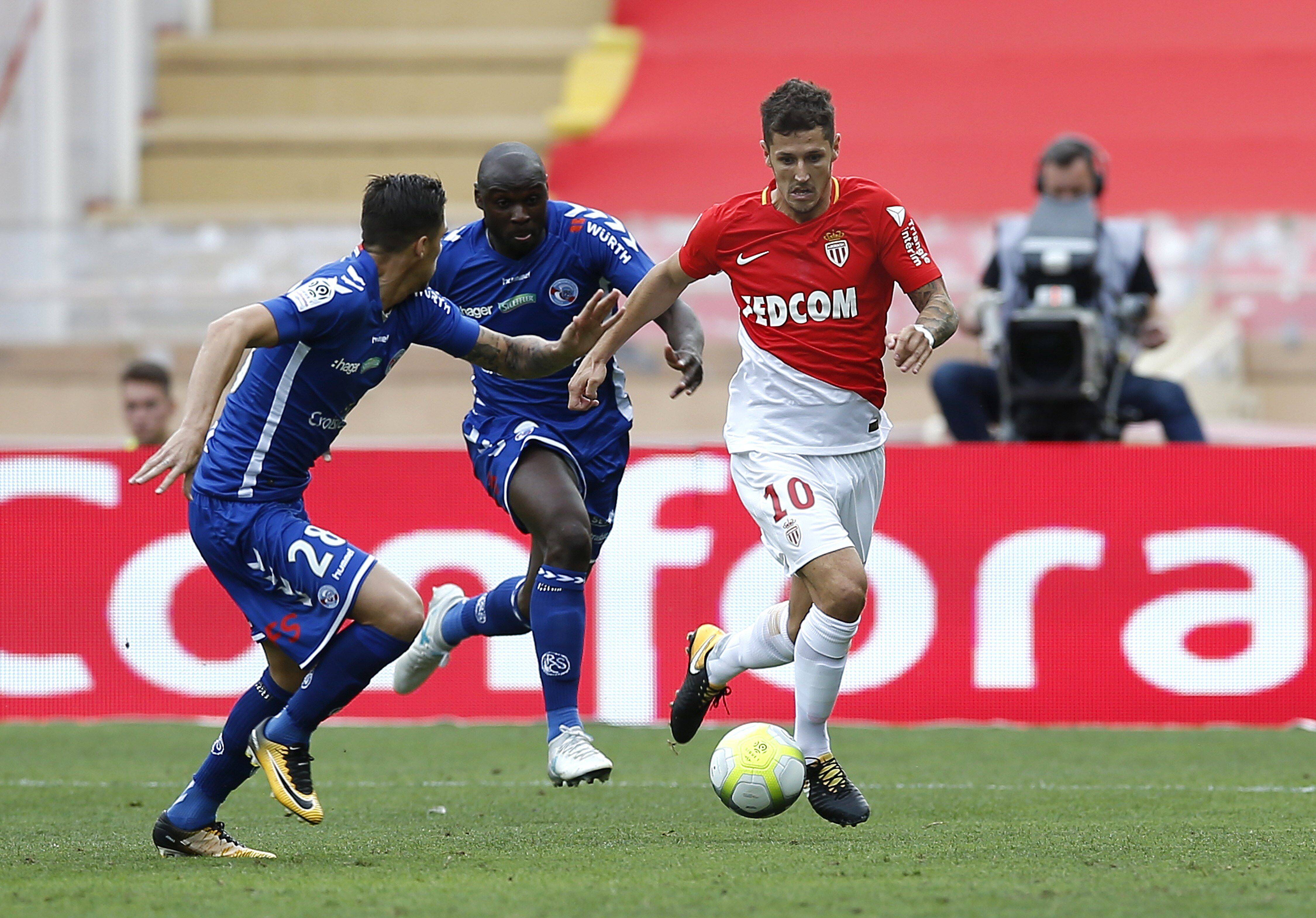 -尤文图斯客场战胜对手，保持不败纪录