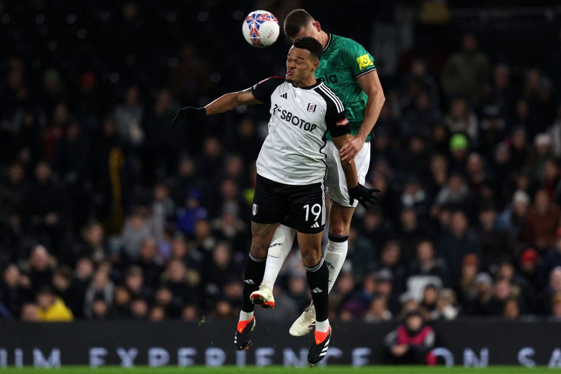 DB彩票-土伦主场击败富勒姆，一鼓作气