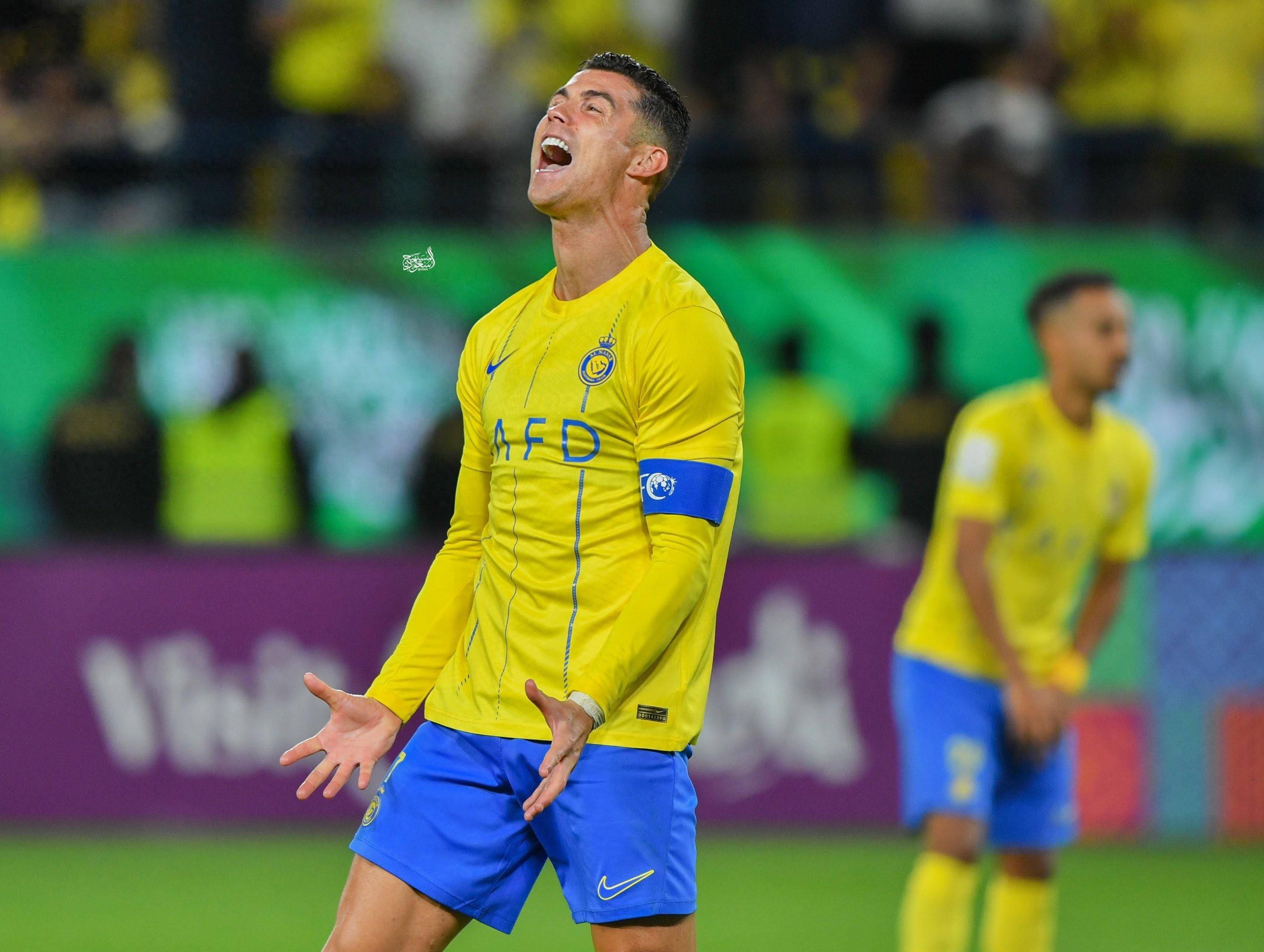 沙特球队成功晋级半决赛，实现逆袭！