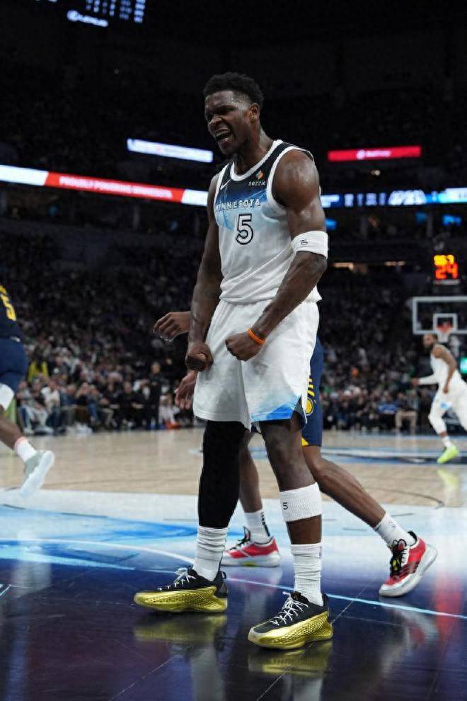 DB游戏-雷拉马关键时刻绝杀，拿下关键三分