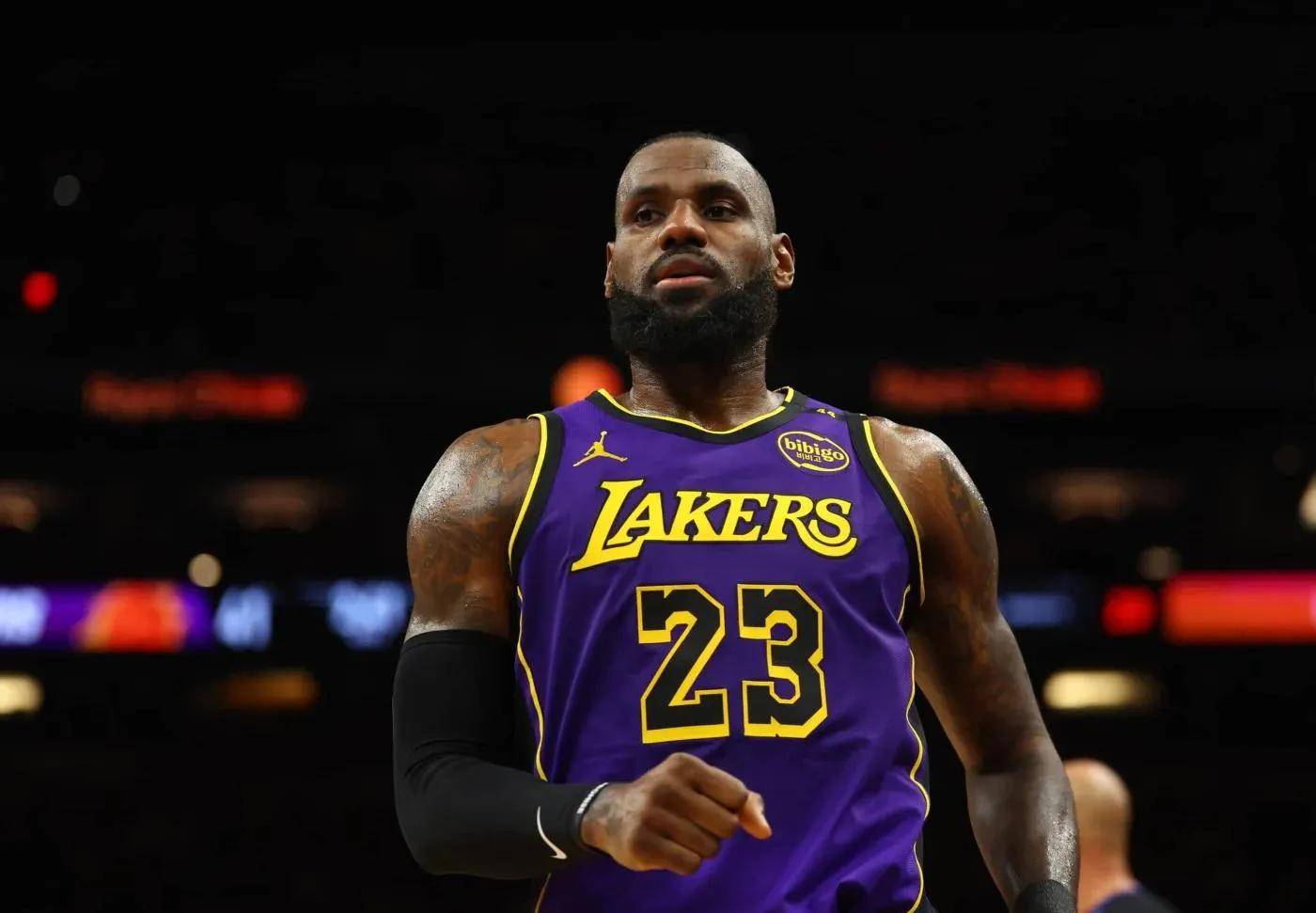 NBA新秀首秀表现平平，亟待调整适应职业赛场