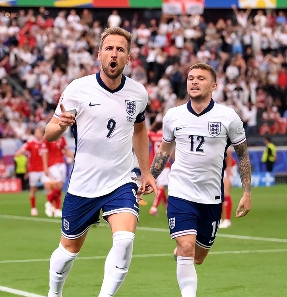 切尔西战平沃特福德，英超榜首悬念久久不散