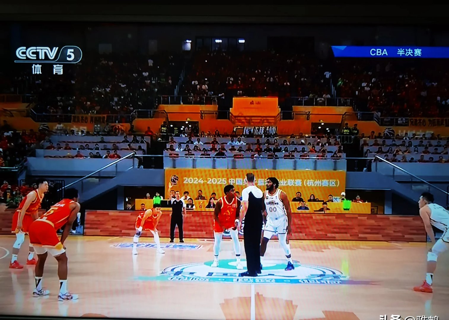 北京队壮胆获胜，广厦势不可挡取得胜利的简单介绍