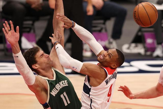 DB彩票试玩-雄鹿客场连胜终结，负于奇才