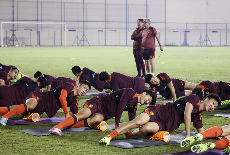 中国国家队备战世预赛，里皮呼吁球员保持竞技状态的简单介绍